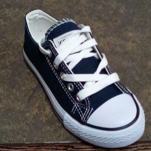 Kid’s shoes